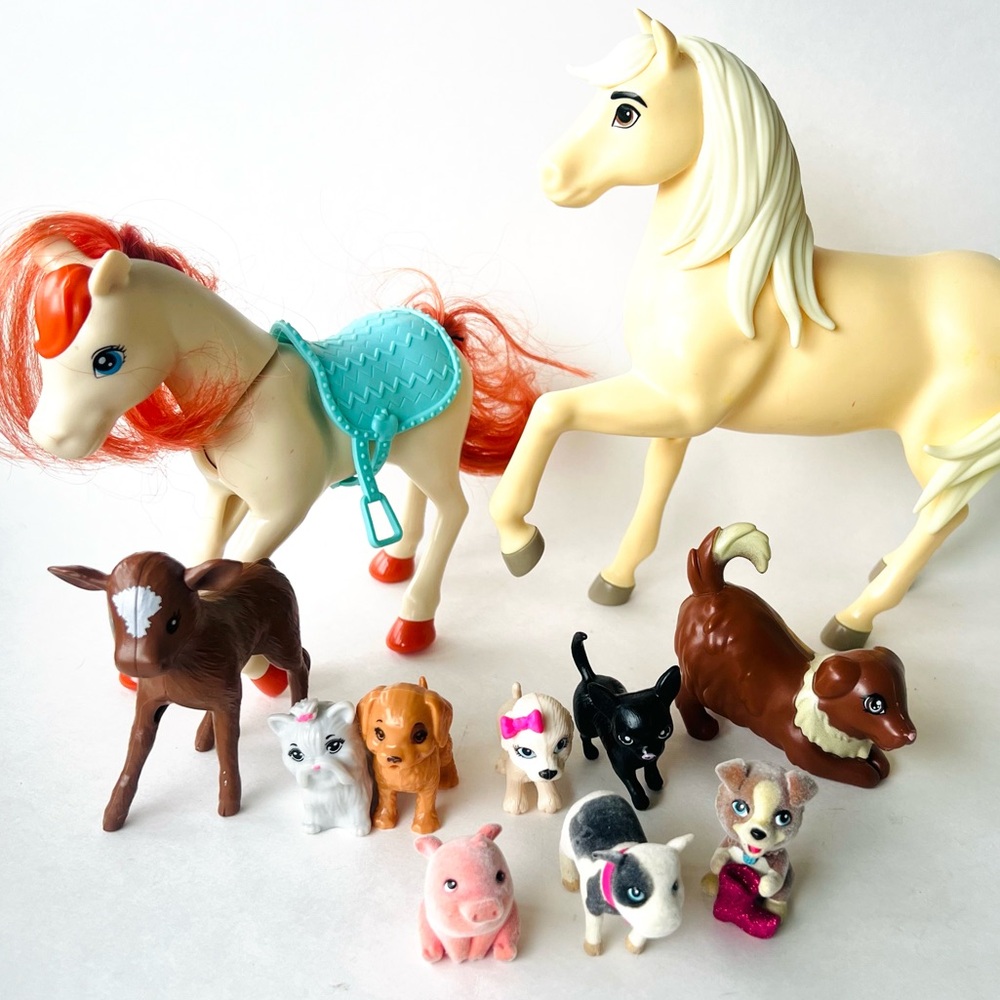 Barbie animal set / horse / farm / dogs